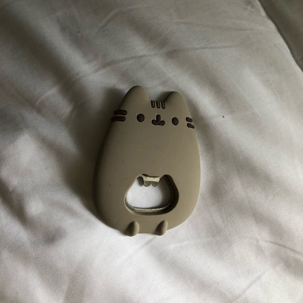 Pusheen bottle opener